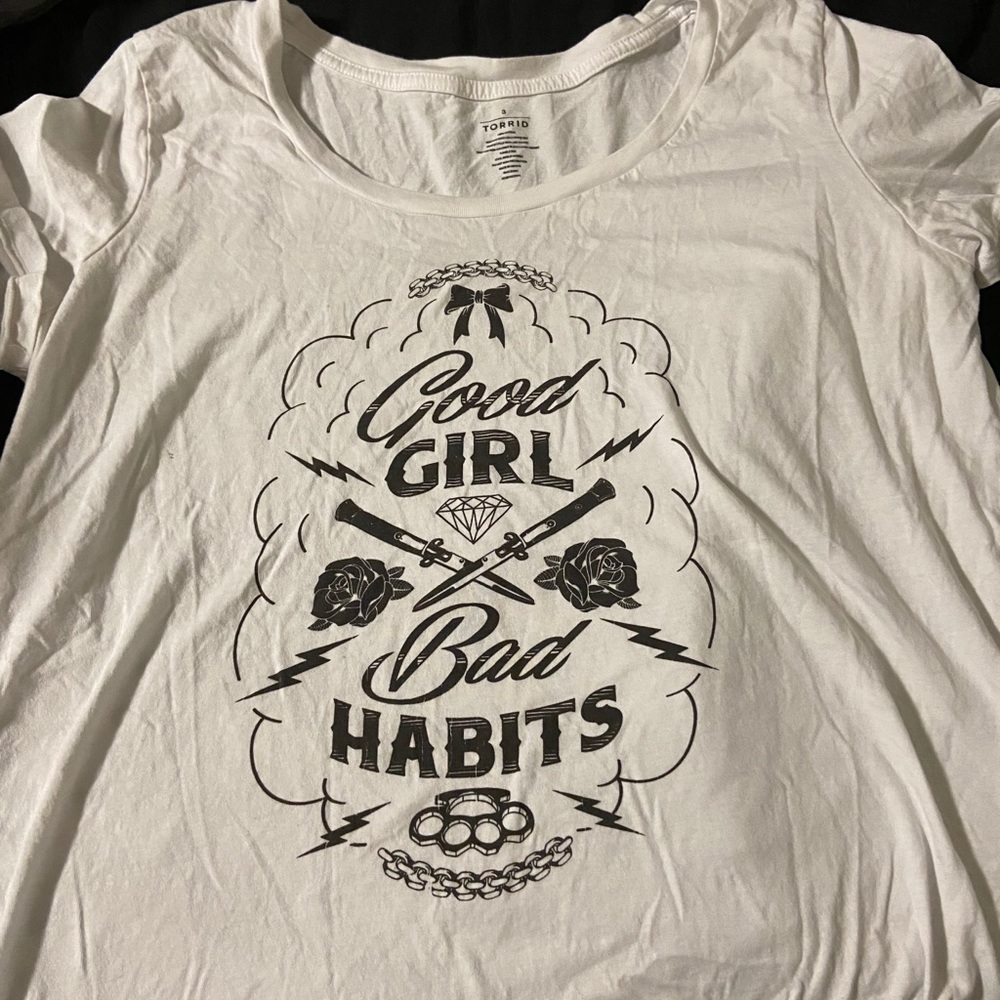 TORRID short sleeve fun t-shirt - Size 3